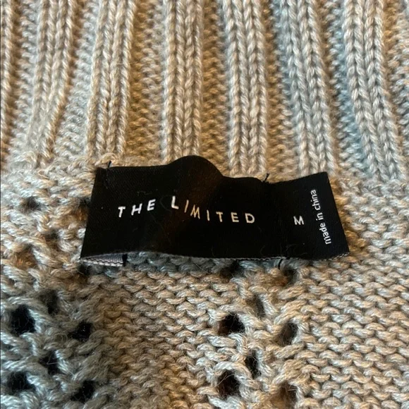 The Limited Light Gray Knit Cardigan - Picture 2 of 7